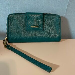 Fossil Zip-Around Small Wristlet